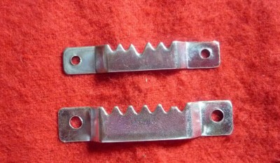 13 colgador serrucho